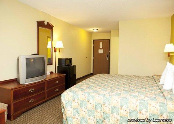Red Roof Inn Spartanburg Zimmer foto
